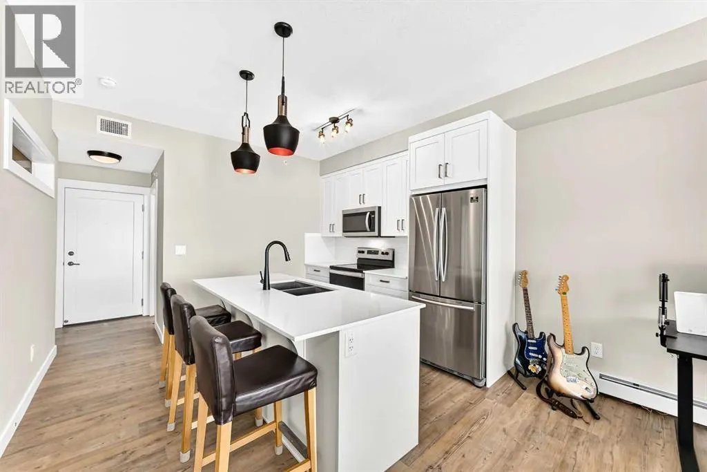 402, 300 Auburn Meadows Common SE