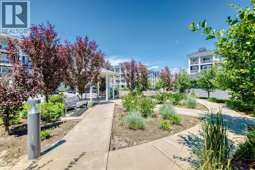 402, 300 Auburn Meadows Common SE