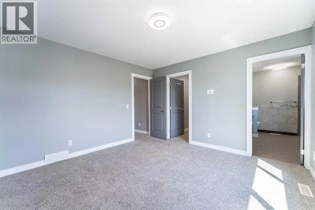 136 Legacy Circle SE