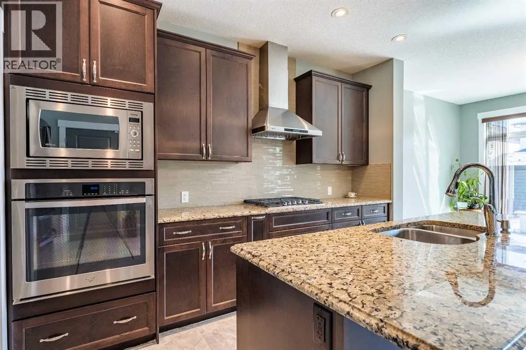 136 Legacy Circle SE