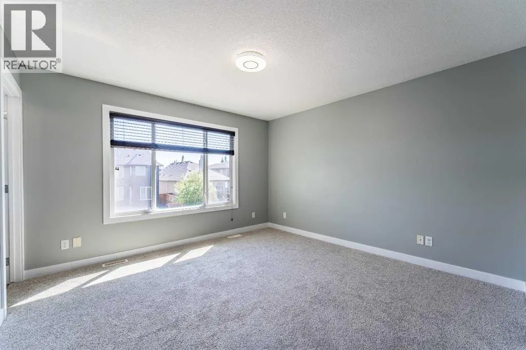 136 Legacy Circle SE
