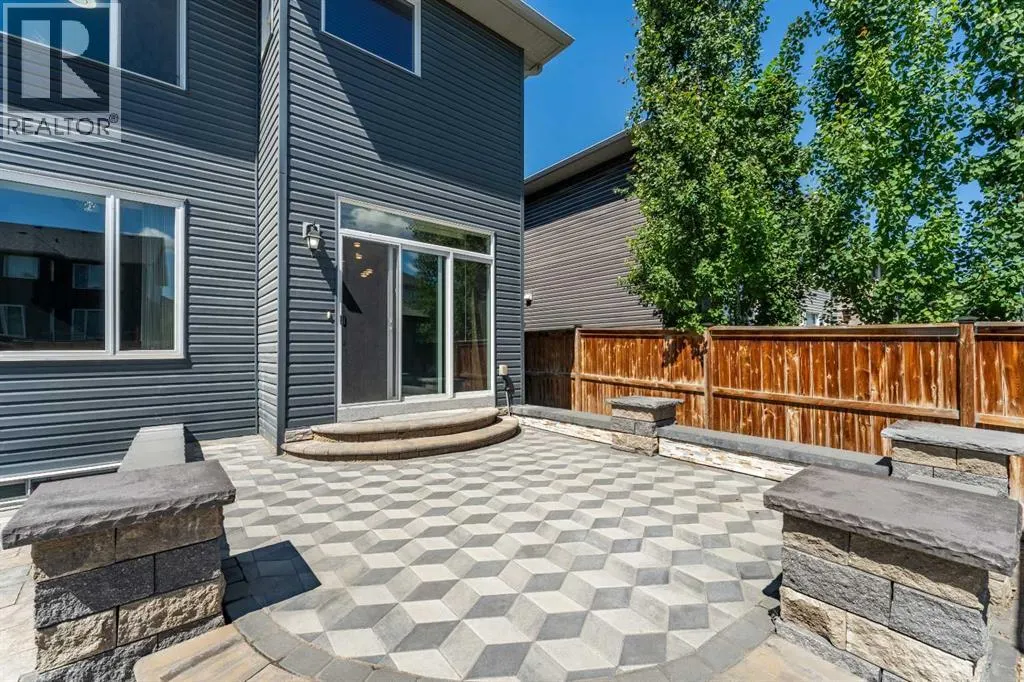136 Legacy Circle SE