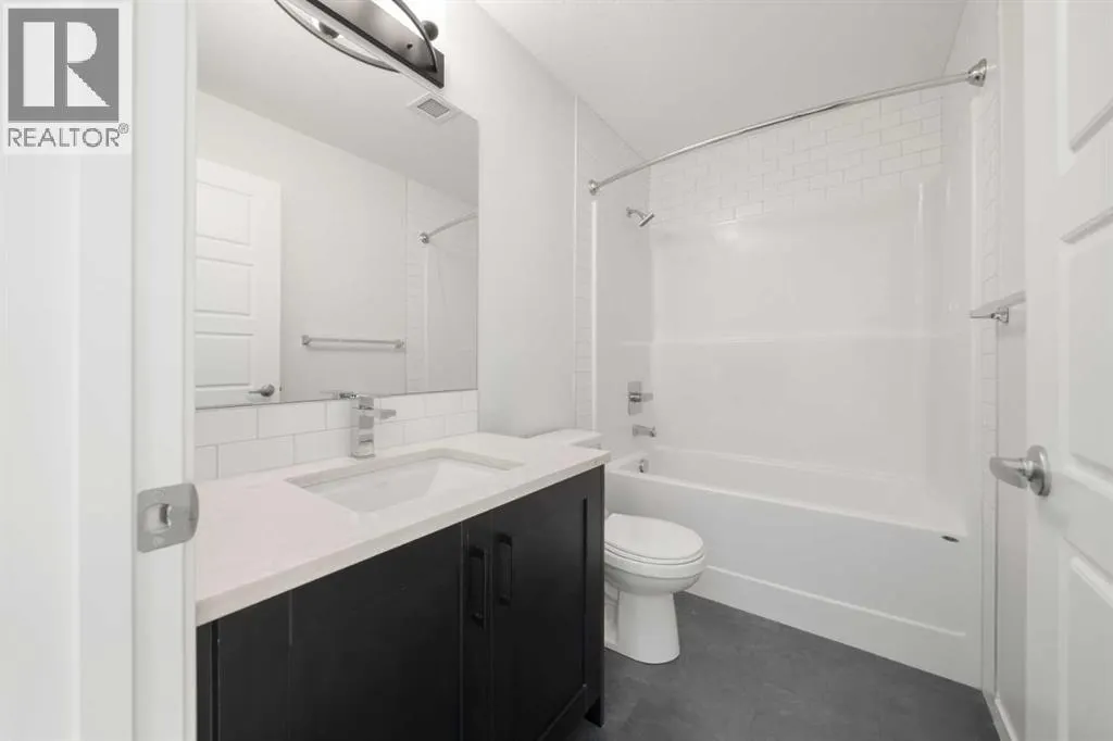 2310, 42 Cranbrook Gardens SE