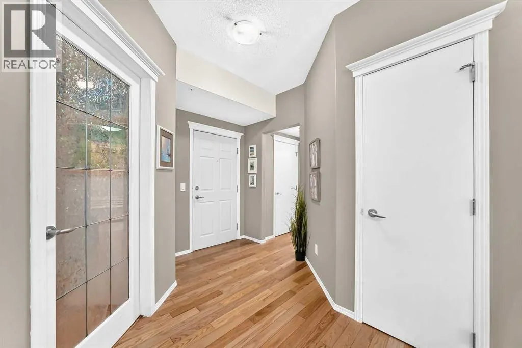 161, 15 Everstone Drive SW