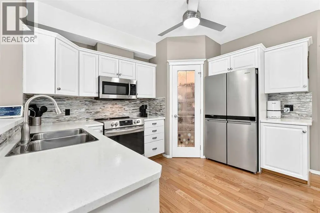 161, 15 Everstone Drive SW