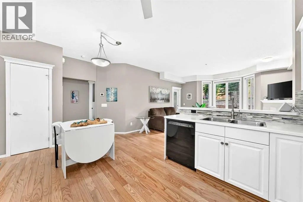 161, 15 Everstone Drive SW