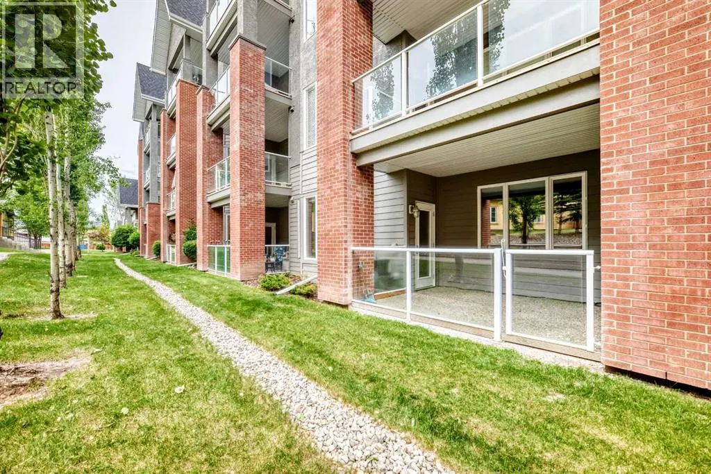 161, 15 Everstone Drive SW