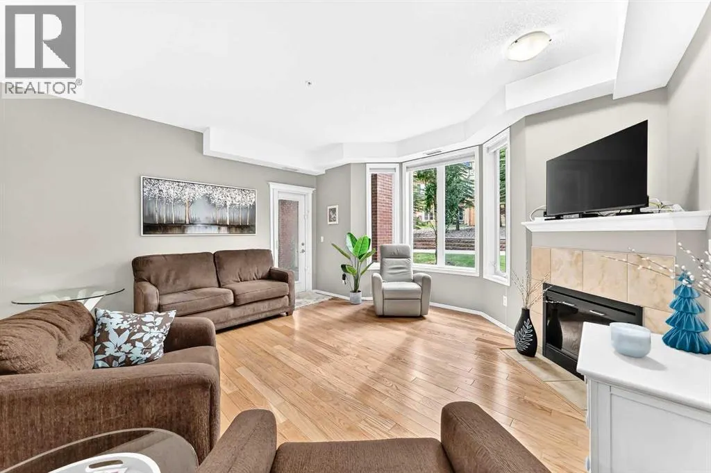 161, 15 Everstone Drive SW