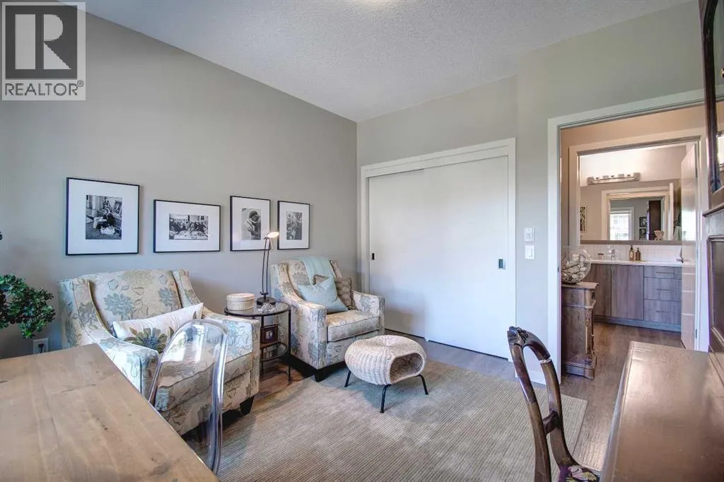 208, 12 Mahogany Path SE