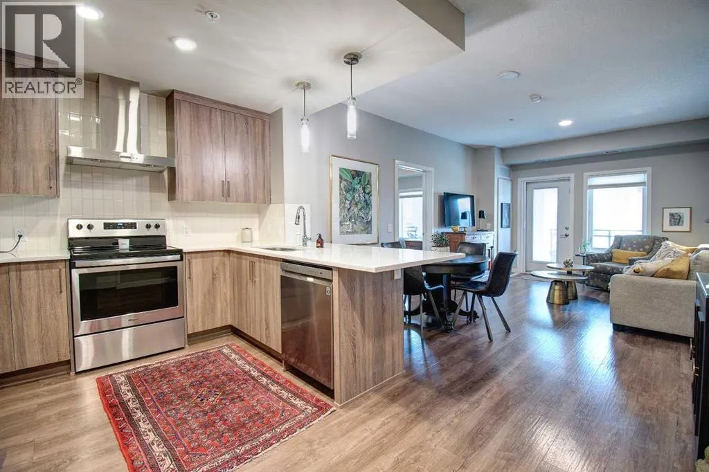 208, 12 Mahogany Path SE
