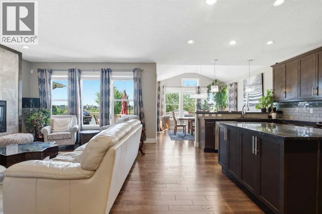 11 MARQUIS Crescent SE