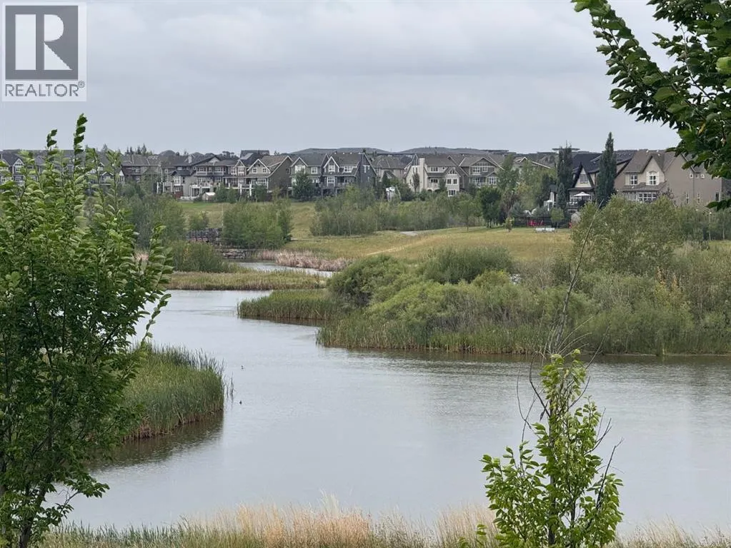 11 MARQUIS Crescent SE