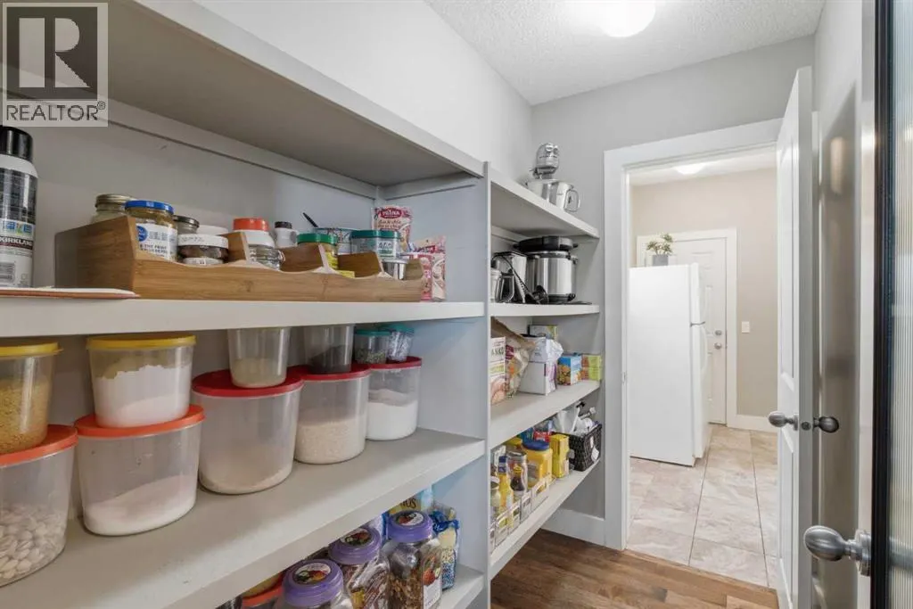 11 MARQUIS Crescent SE