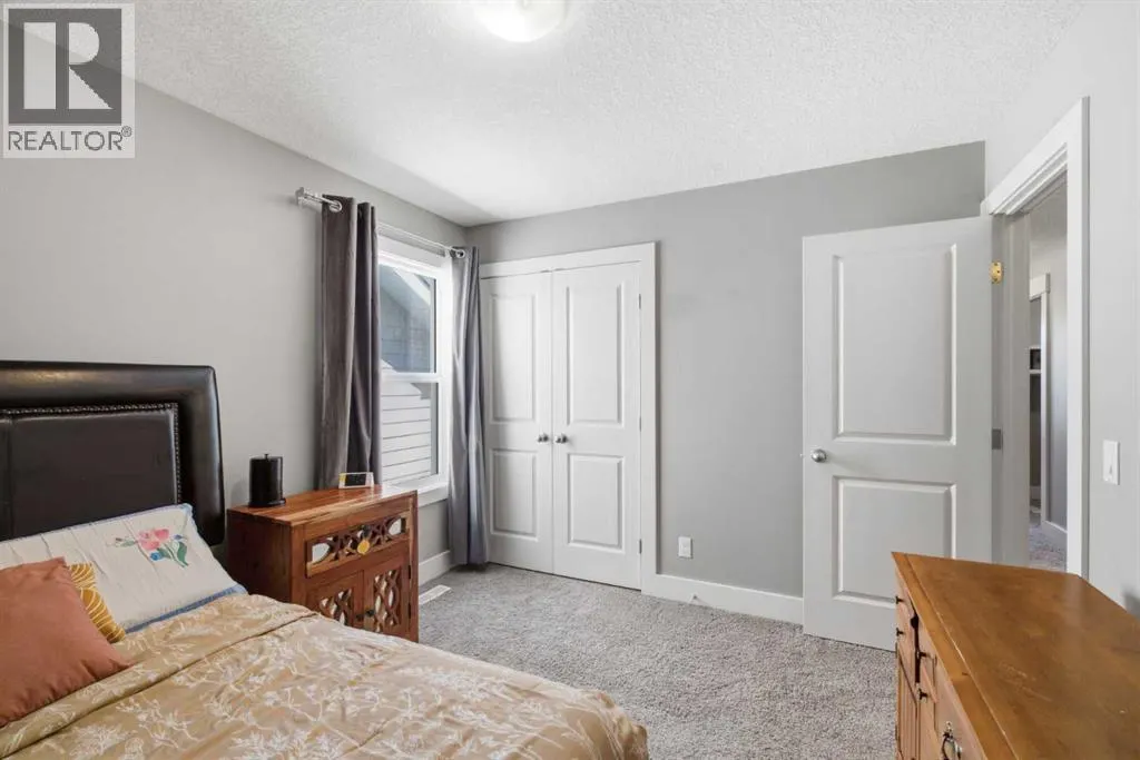 11 MARQUIS Crescent SE