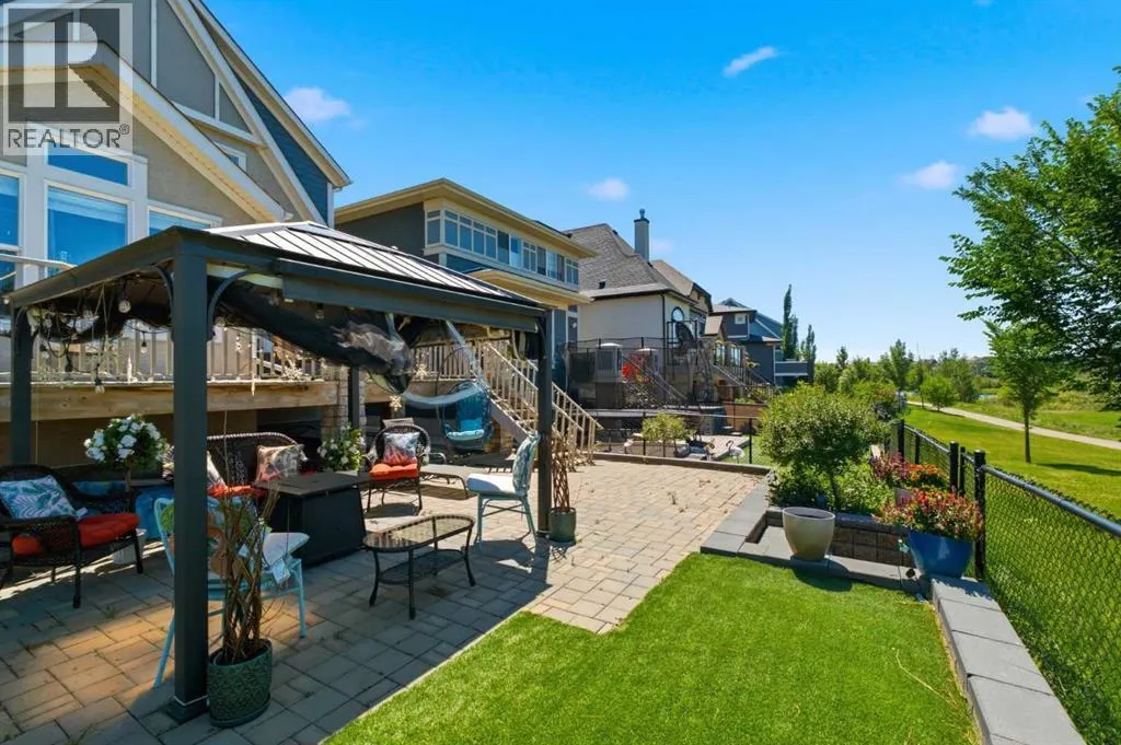 11 MARQUIS Crescent SE