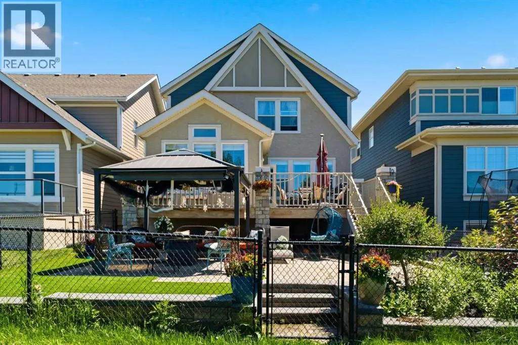 11 MARQUIS Crescent SE