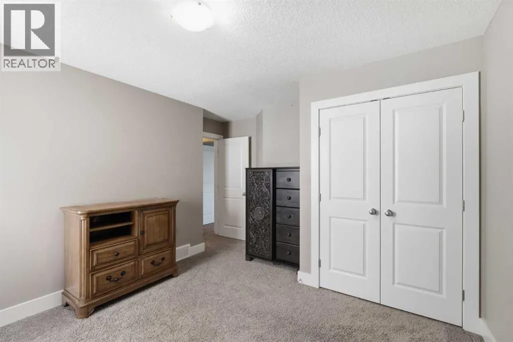 11 MARQUIS Crescent SE