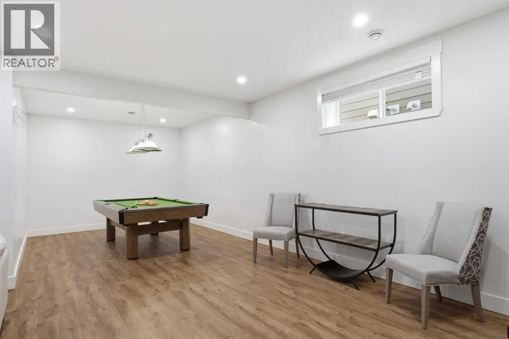 11 MARQUIS Crescent SE