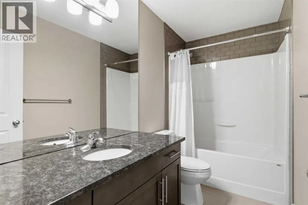 11 MARQUIS Crescent SE