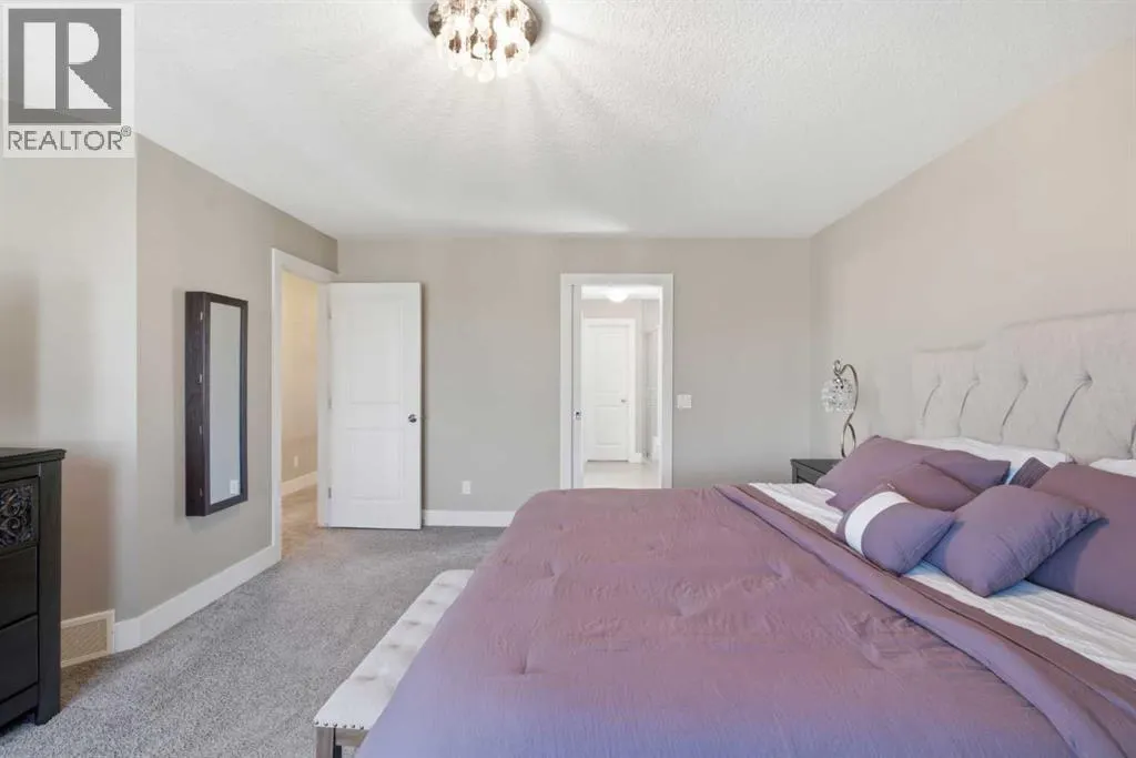 11 MARQUIS Crescent SE