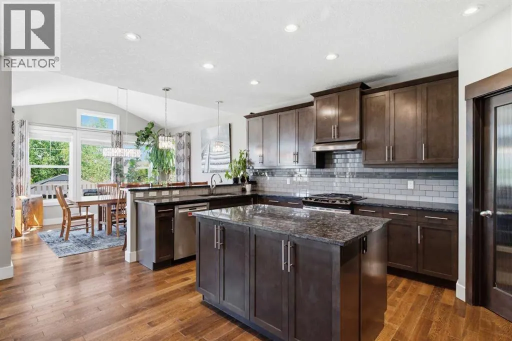 11 MARQUIS Crescent SE