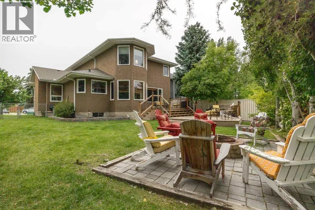 19 Mckenzie Lake Manor SE