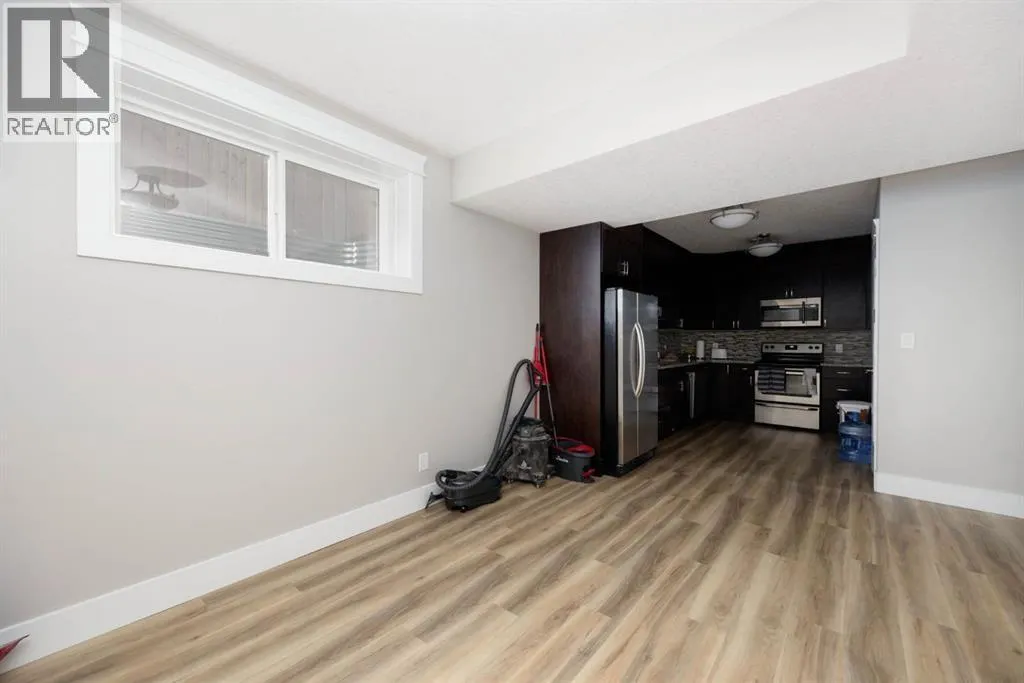 149 Ward Crescent