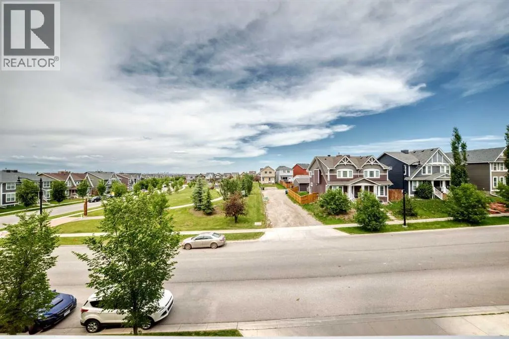 231, 25 Auburn Meadows Avenue SE