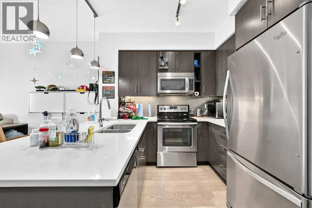 231, 25 Auburn Meadows Avenue SE