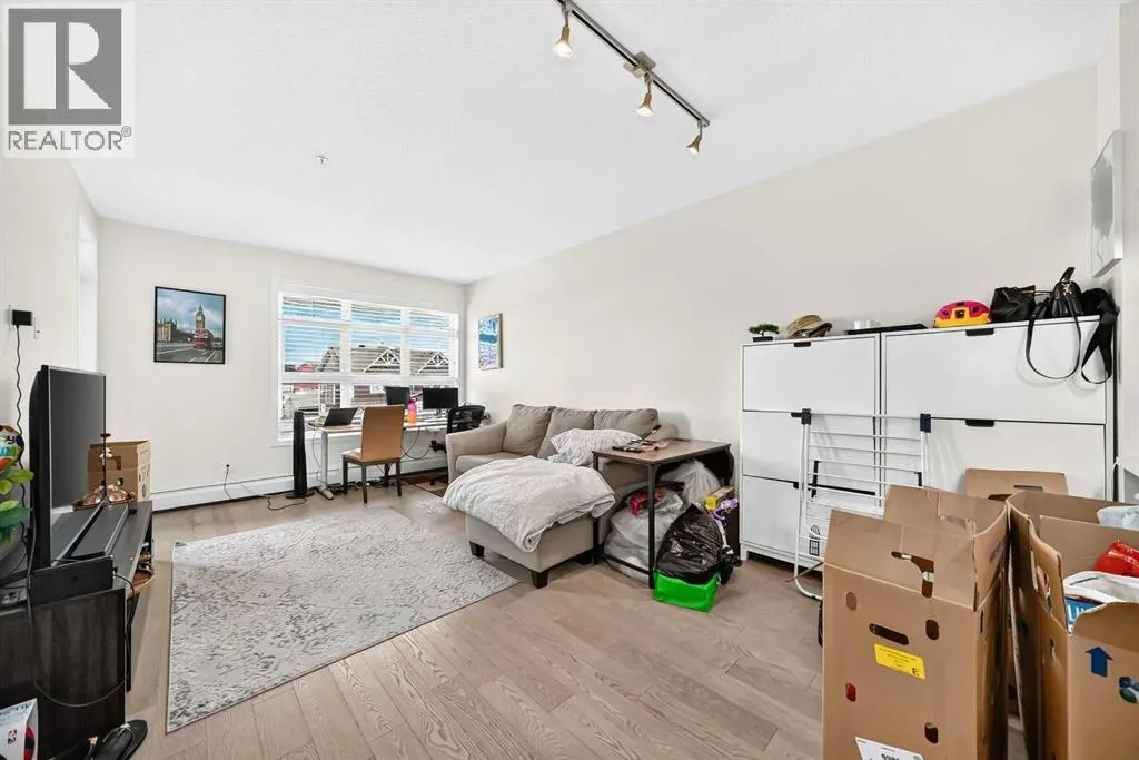 231, 25 Auburn Meadows Avenue SE