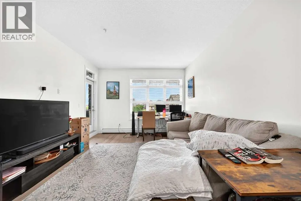 231, 25 Auburn Meadows Avenue SE