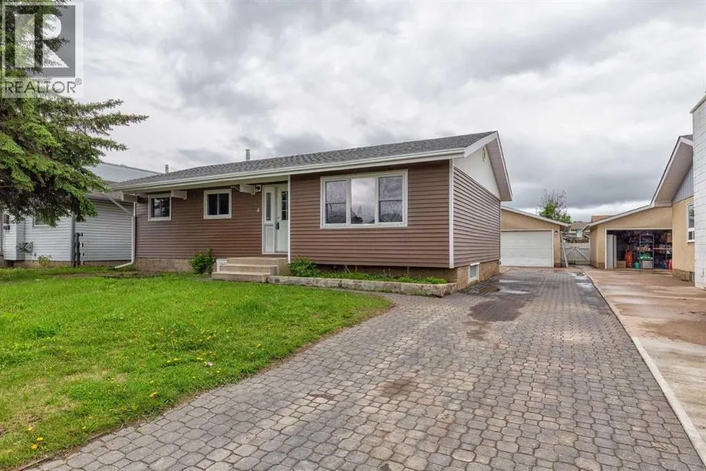 4 Mcleod Street