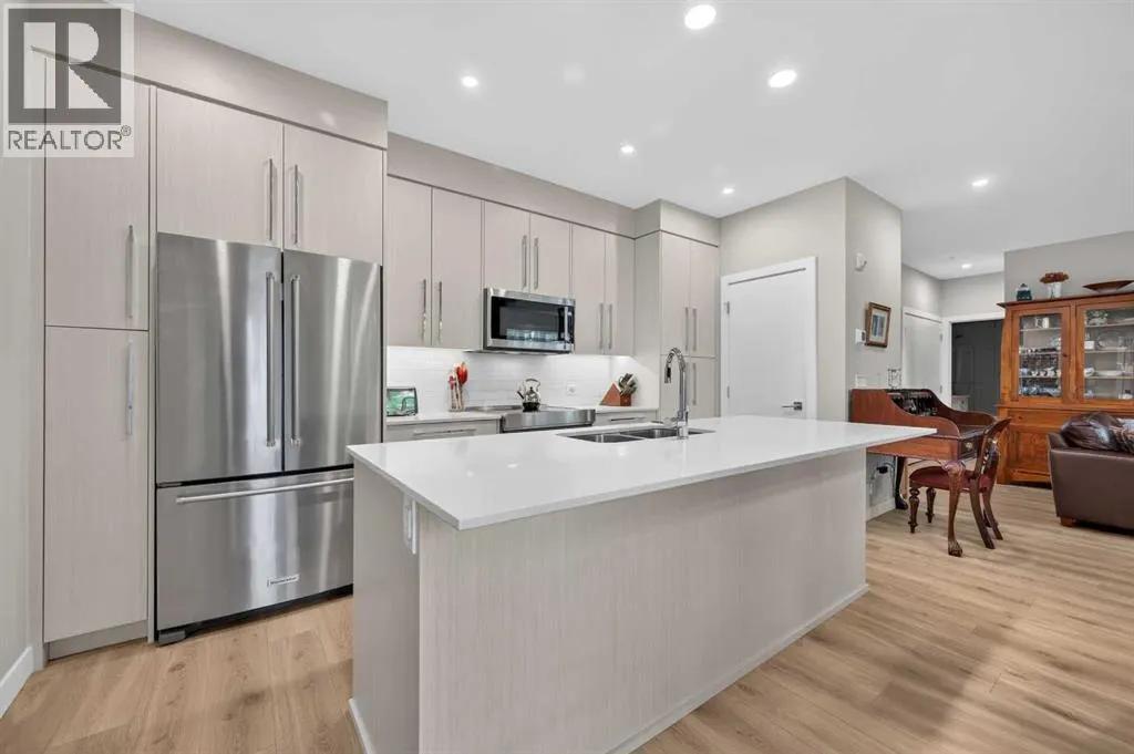104, 383 Smith Street NW