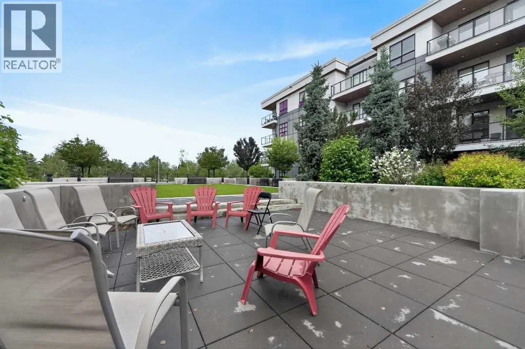 104, 383 Smith Street NW