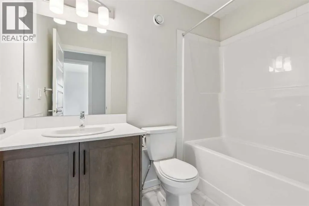 101, 63 Belmont Passage SW