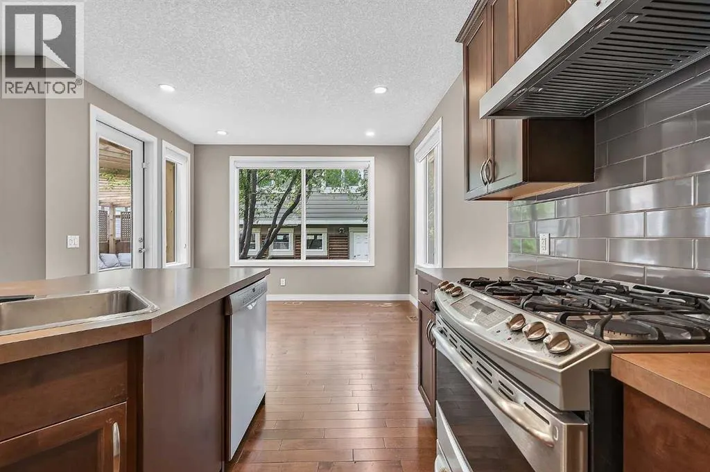 47 Elgin Meadows Road SE