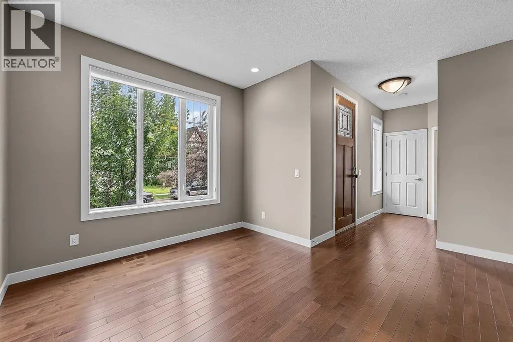 47 Elgin Meadows Road SE