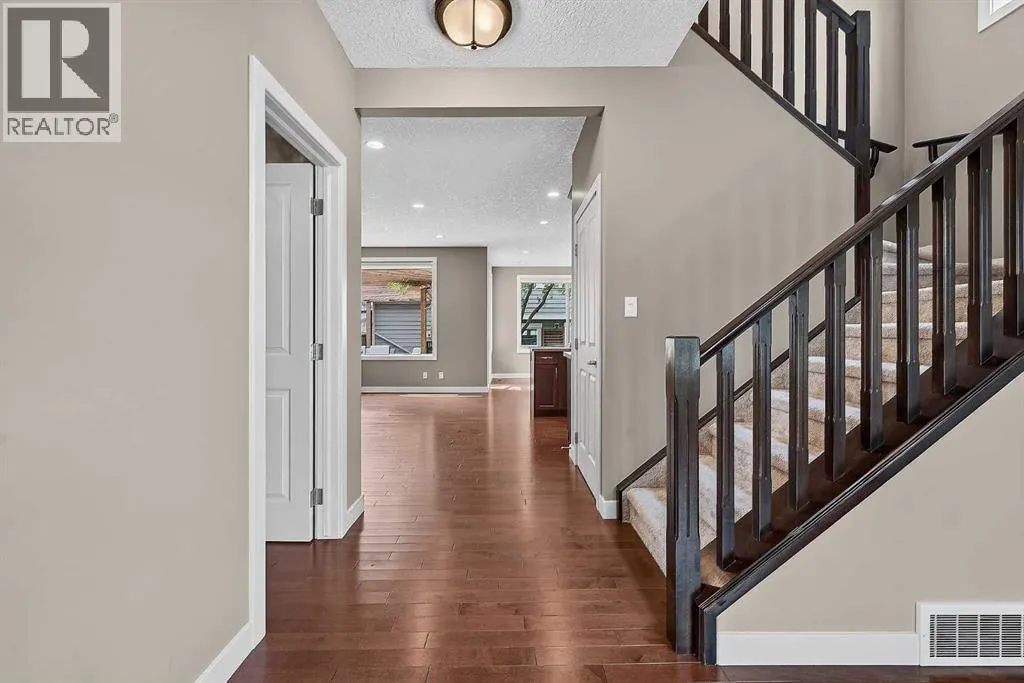 47 Elgin Meadows Road SE