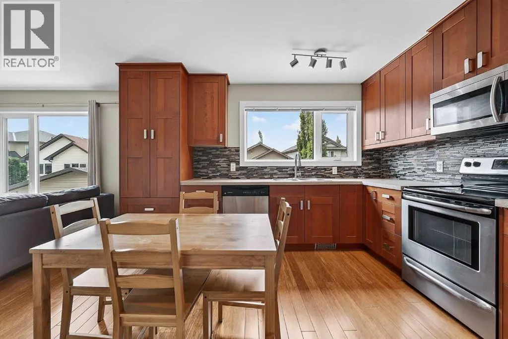 47 Elgin Meadows Road SE