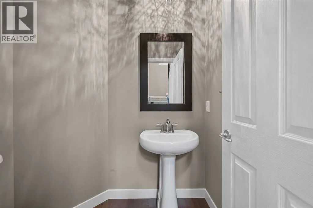 47 Elgin Meadows Road SE