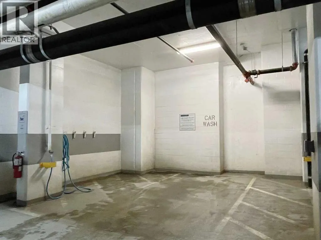 501, 128 Waterfront Court SW