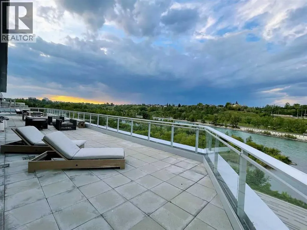 501, 128 Waterfront Court SW