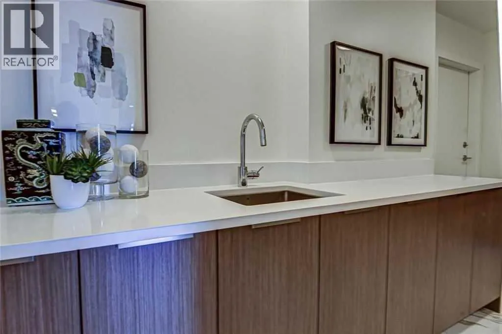 501, 128 Waterfront Court SW