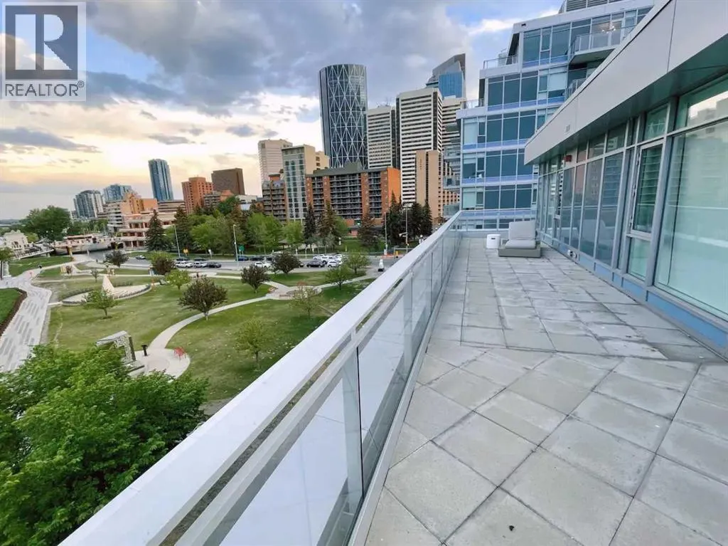 501, 128 Waterfront Court SW