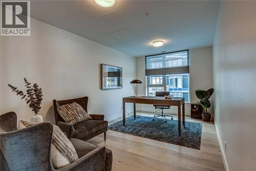 501, 128 Waterfront Court SW