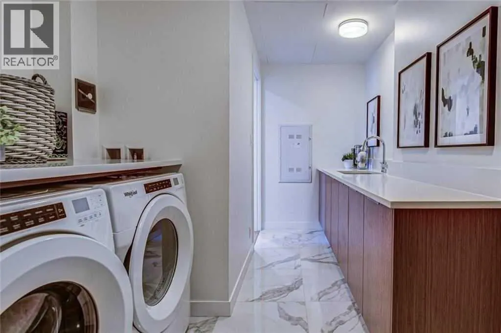 501, 128 Waterfront Court SW