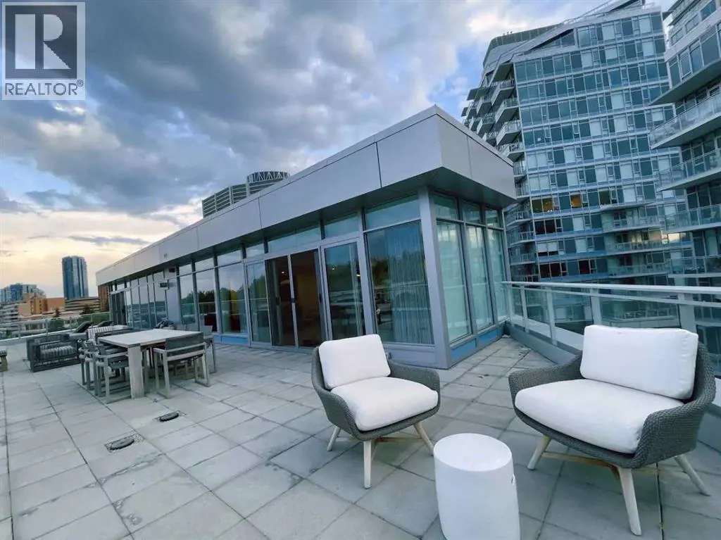 501, 128 Waterfront Court SW