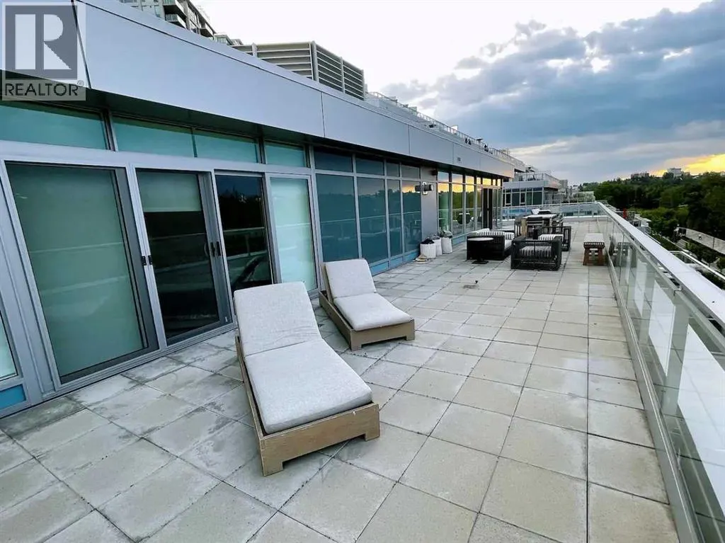 501, 128 Waterfront Court SW