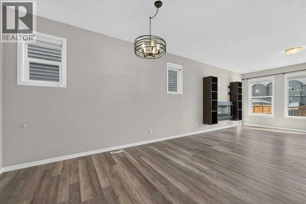 556 Belmont Heath SW