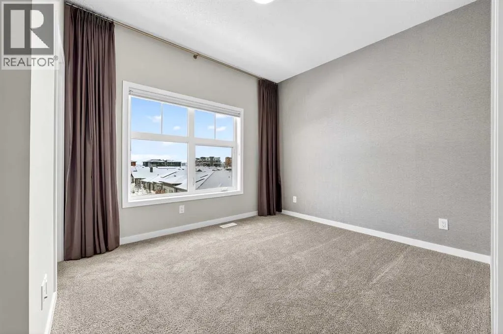 589 Mahogany Road SE